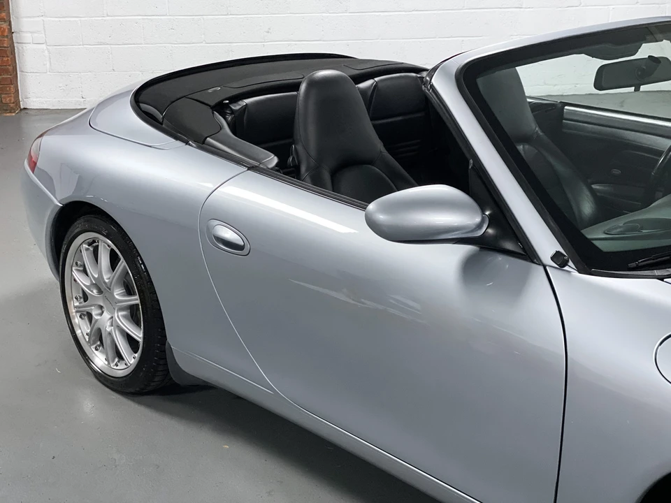 2001 Porsche 996 Carrera 4 - Image 30 of 31