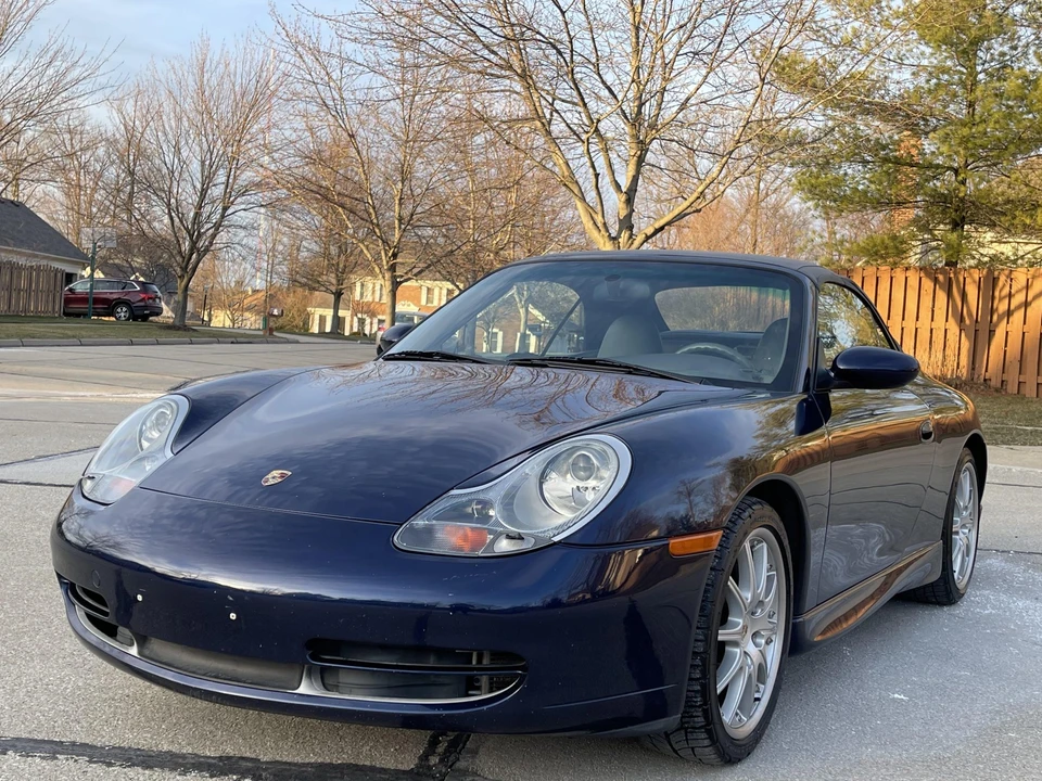 2001 Porsche 996 Carrera - Image 3 of 31