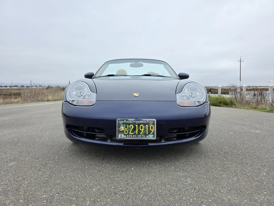 2001 Porsche 996 Carrera 4 - Image 29 of 31