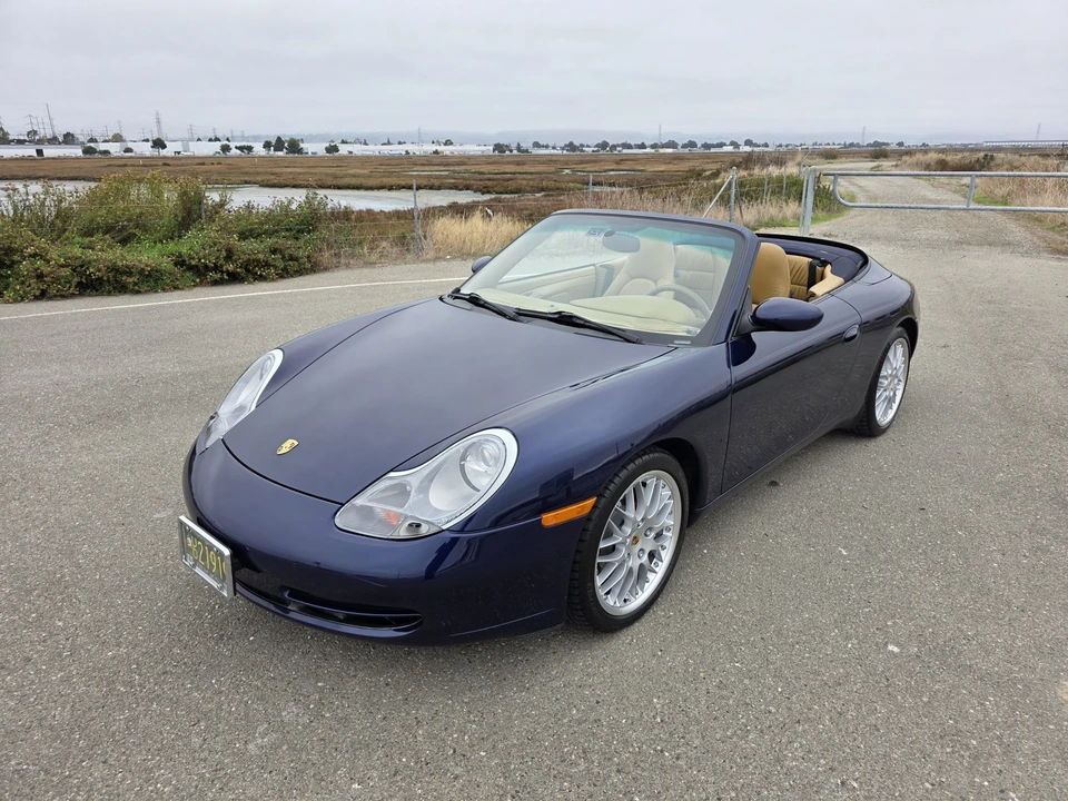 2001 Porsche 996 Carrera 4 - Image 7 of 31