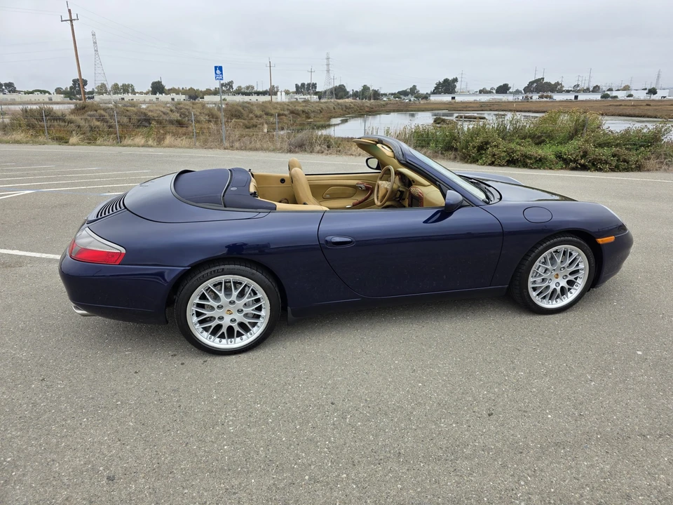 2001 Porsche 996 Carrera 4 - Image 20 of 31