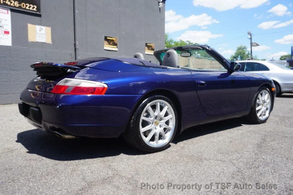 2001 Porsche 996 Carrera 4 - Image 9 of 31