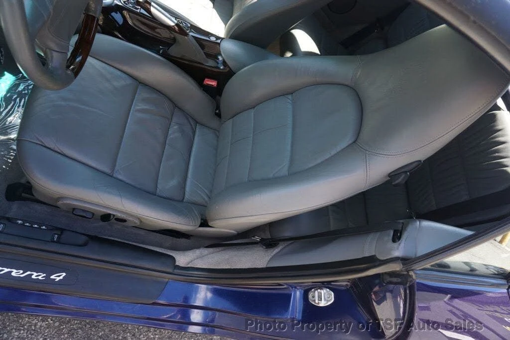 2001 Porsche 996 Carrera 4 - Image 15 of 31