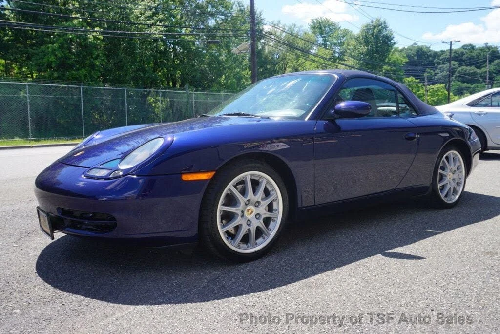 2001 Porsche 996 Carrera 4 - Image 5 of 31