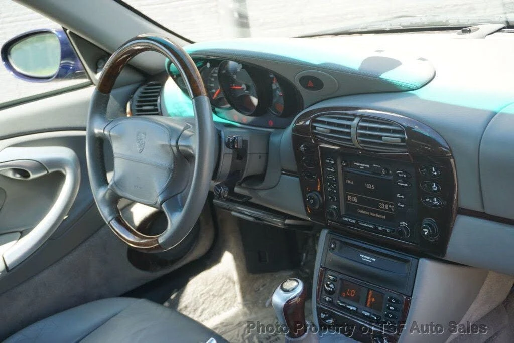 2001 Porsche 996 Carrera 4 - Image 22 of 31
