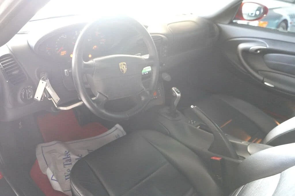 2001 Porsche 996 Carrera 4 - Image 7 of 21