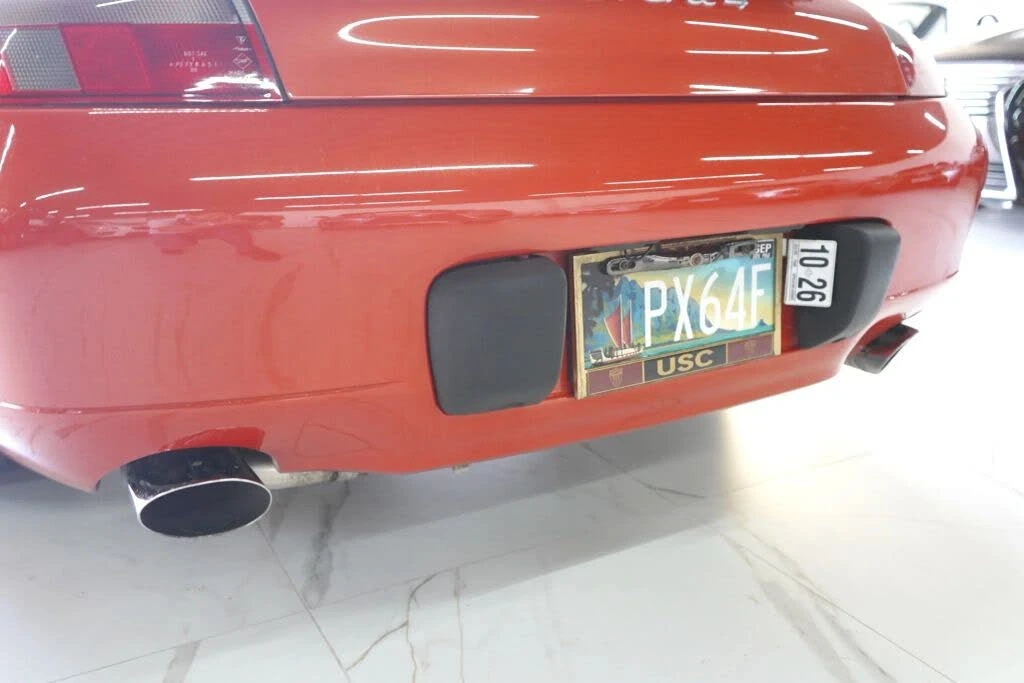 2001 Porsche 996 Carrera 4 - Image 19 of 21