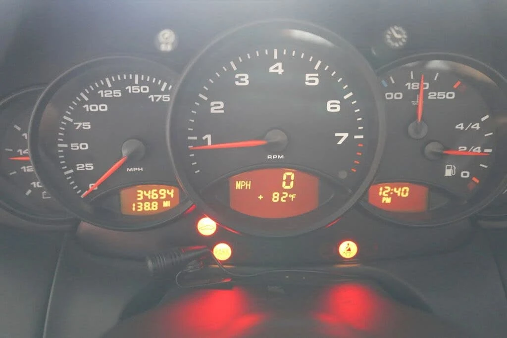 2001 Porsche 996 Carrera 4 - Image 9 of 21