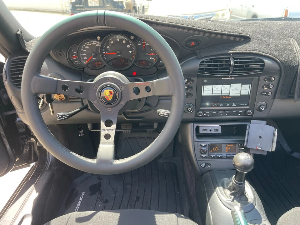 2001 Porsche 996 Carrera 4 - Image 17 of 23