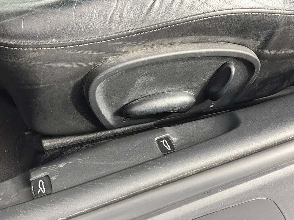 2001 Porsche 996 Carrera - Image 20 of 24