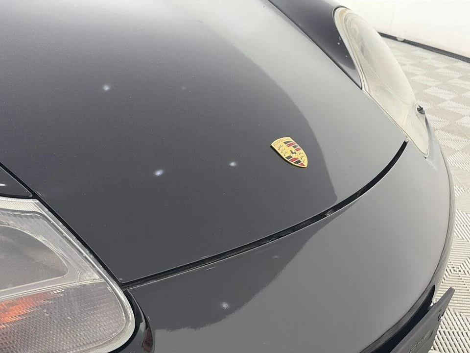 2001 Porsche 996 Carrera - Image 24 of 24