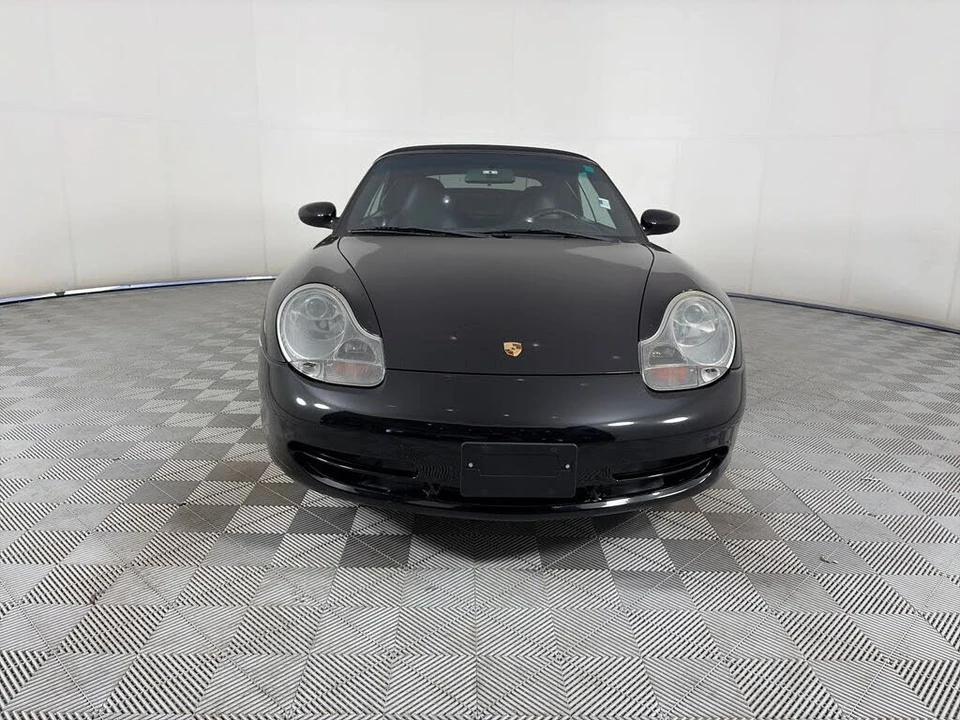 2001 Porsche 996 Carrera - Image 2 of 24