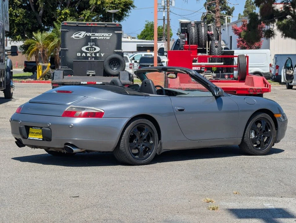 2001 Porsche 996 Carrera 4 - Image 8 of 21