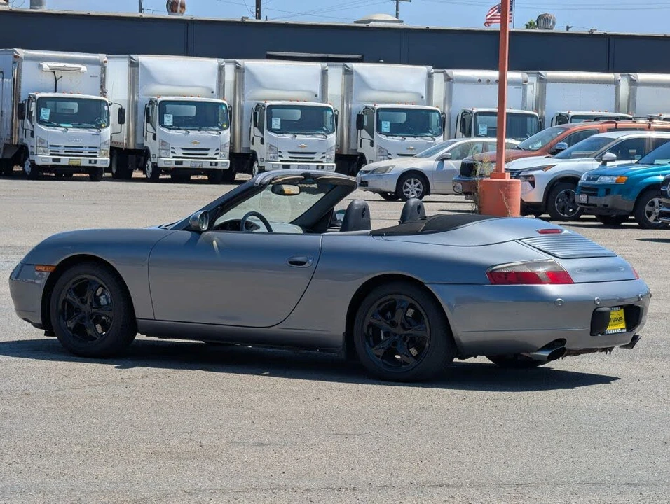 2001 Porsche 996 Carrera 4 - Image 6 of 21