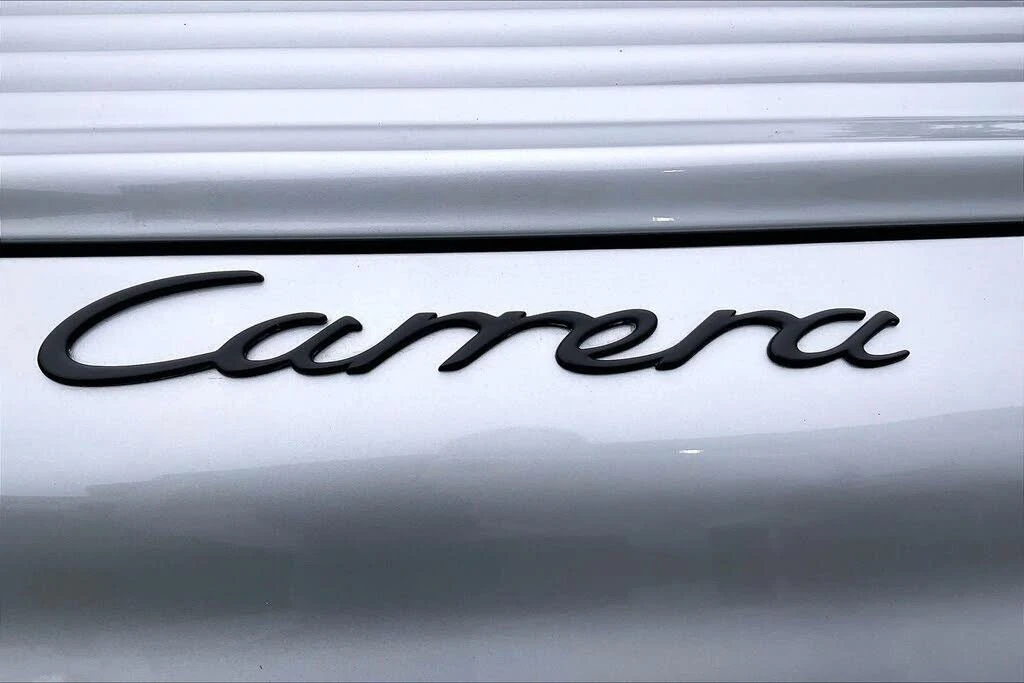 2001 Porsche 996 Carrera 4 - Image 8 of 27