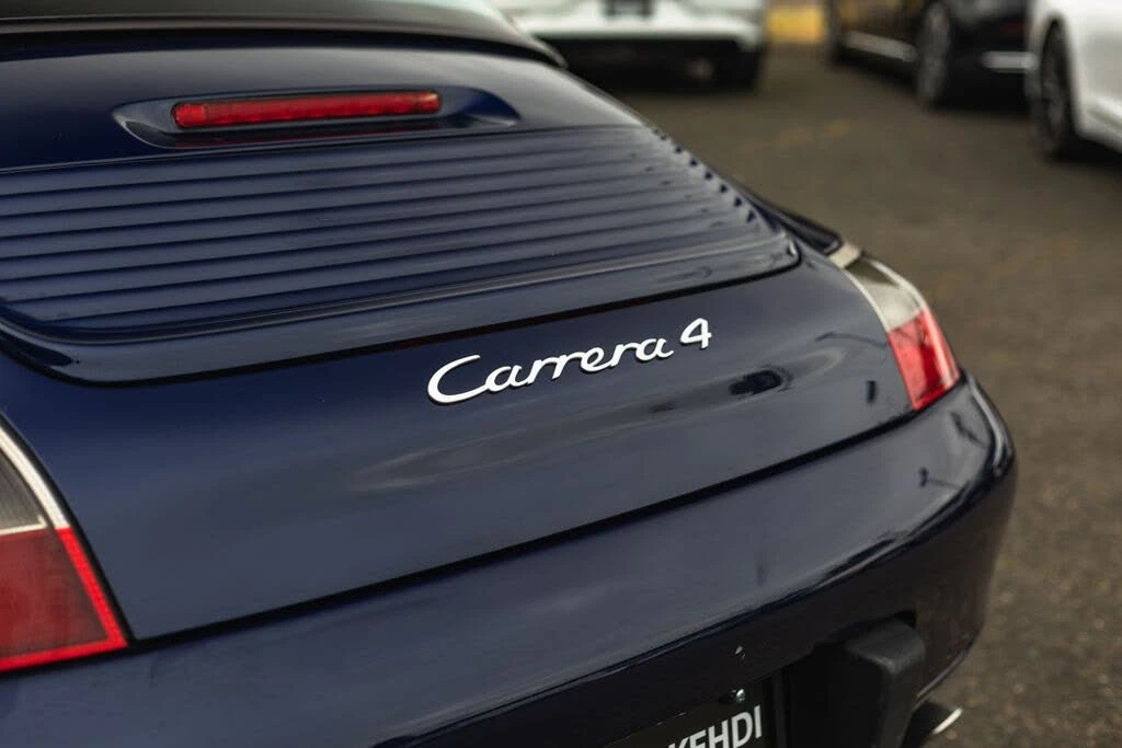 2001 Porsche 996 Carrera 4 - Image 13 of 29