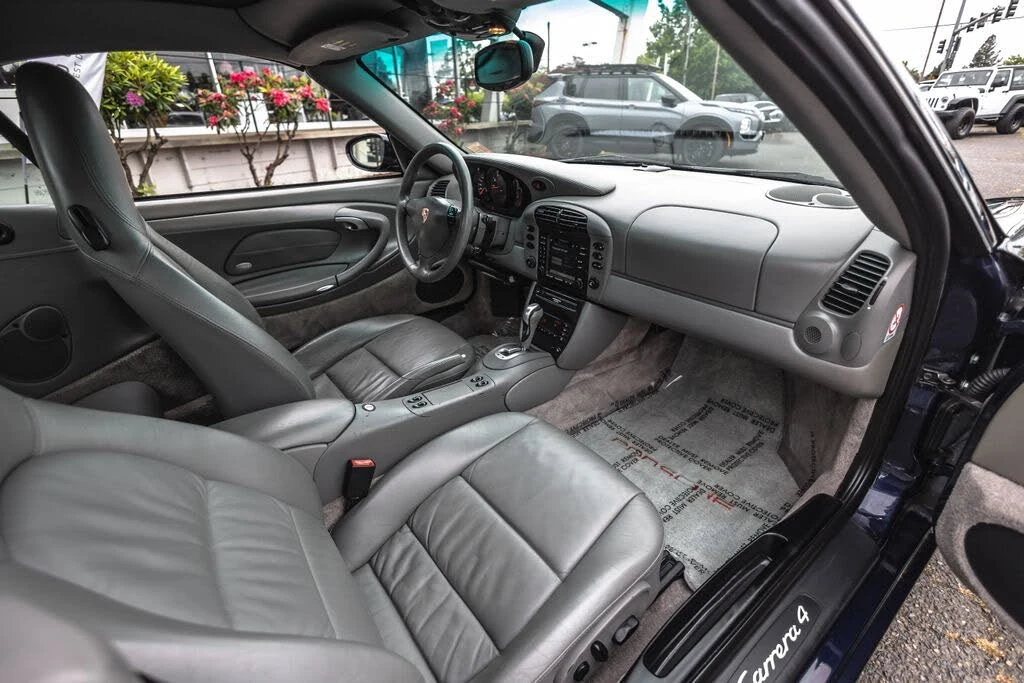 2001 Porsche 996 Carrera 4 - Image 23 of 29