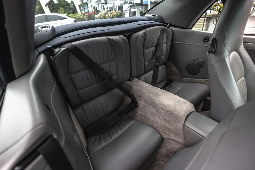 2001 Porsche 996 Carrera 4 - Image 26 of 29
