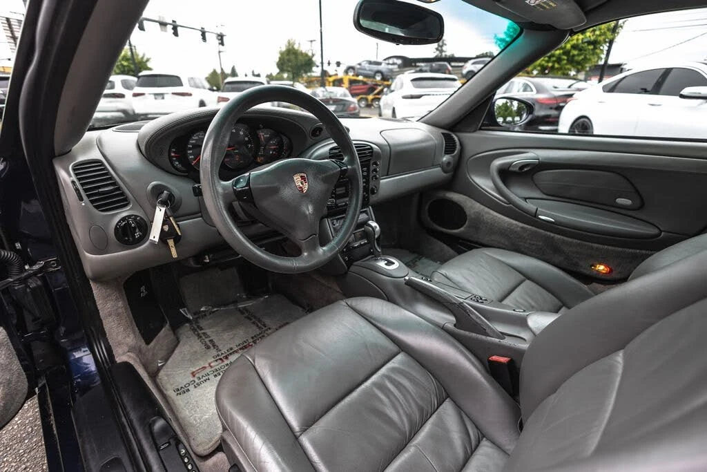 2001 Porsche 996 Carrera 4 - Image 20 of 29