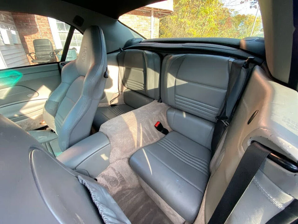 2001 Porsche 996 Carrera 4 - Image 10 of 18