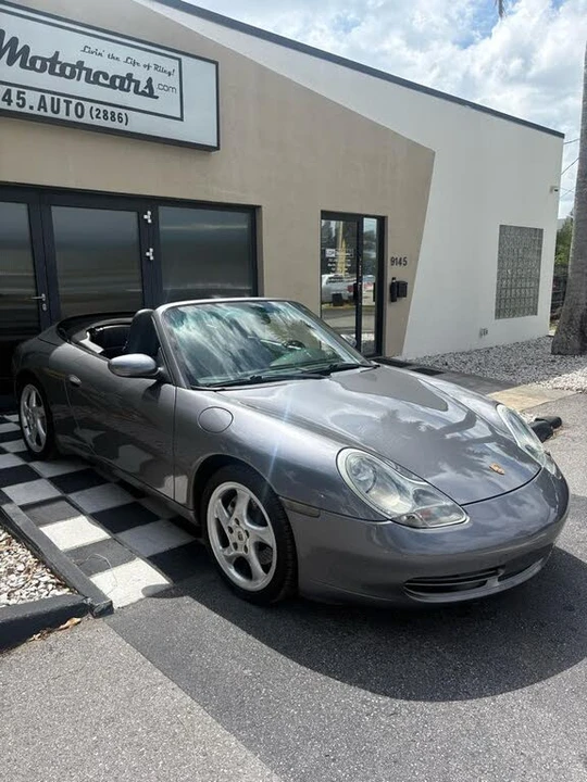2001 Porsche 996 Carrera 4 - Image 3 of 30