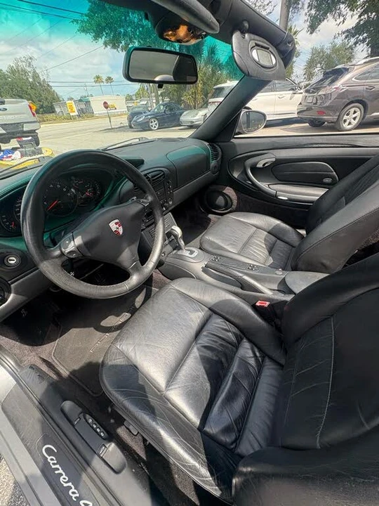 2001 Porsche 996 Carrera 4 - Image 14 of 30