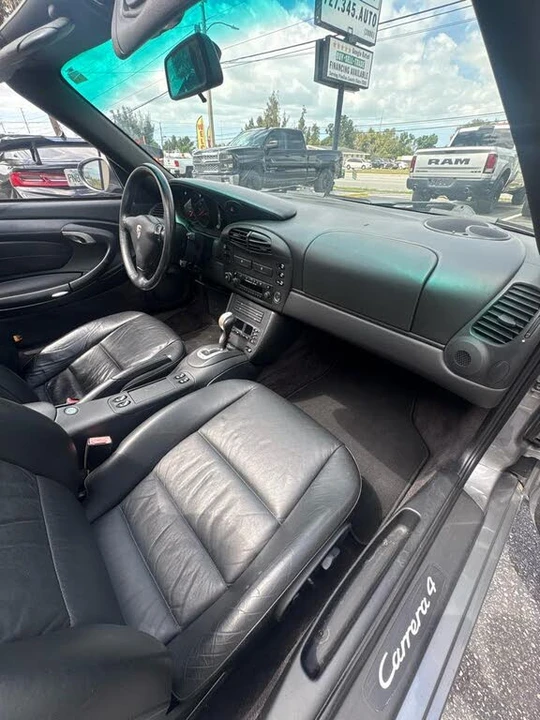2001 Porsche 996 Carrera 4 - Image 18 of 30