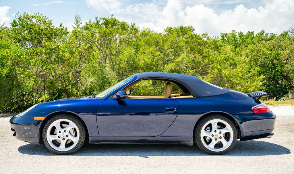 2001 Porsche 996 Carrera 4 - Image 30 of 31