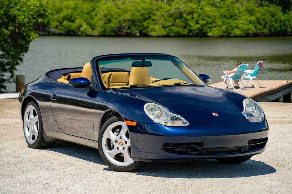 2001 Porsche 996 Carrera 4 - Image 14 of 31