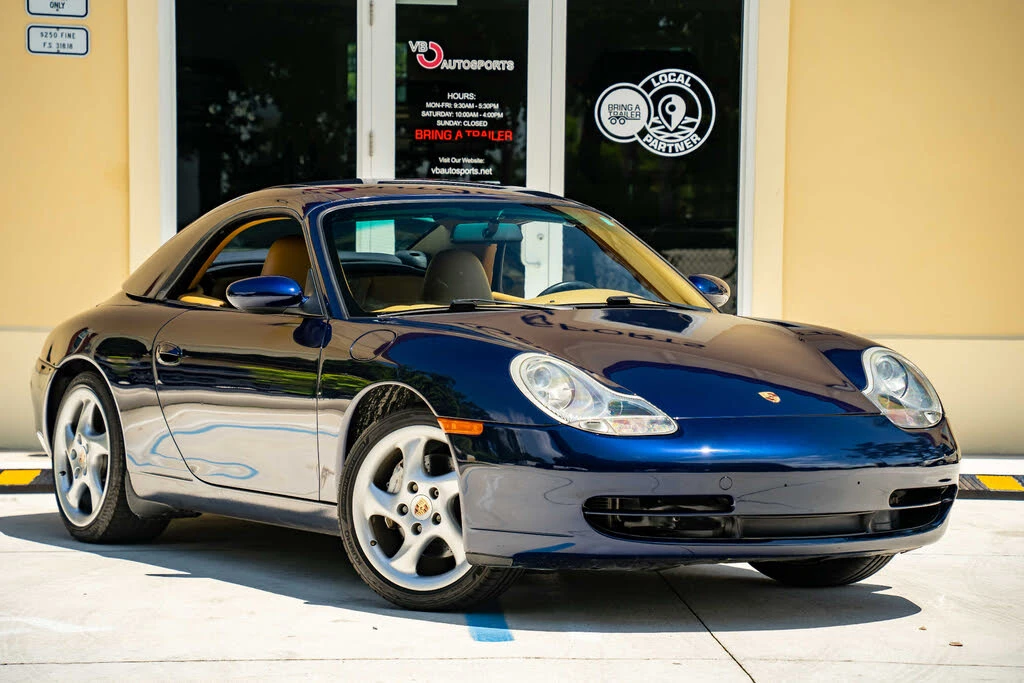 2001 Porsche 996 Carrera 4 - Image 9 of 31