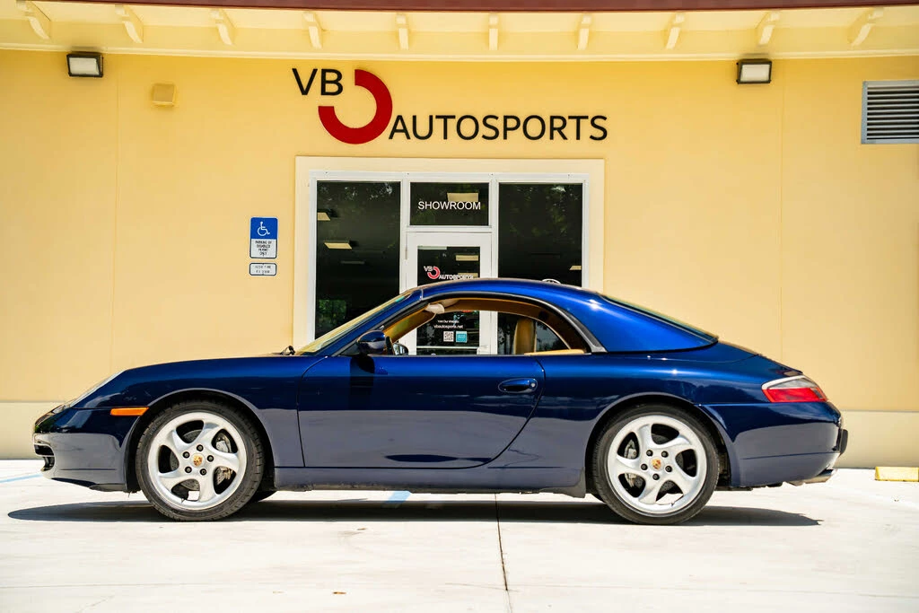 2001 Porsche 996 Carrera 4 - Image 26 of 31