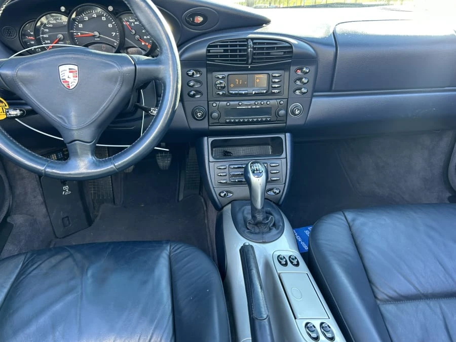 2001 Porsche 996 Carrera 4 - Image 11 of 16