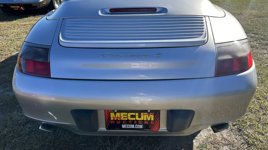 2001 Porsche 996 Carrera 4 - Image 7 of 16