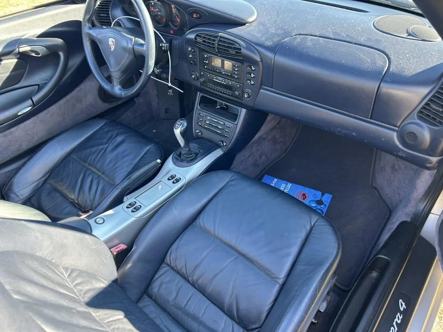 2001 Porsche 996 Carrera 4 - Image 14 of 16