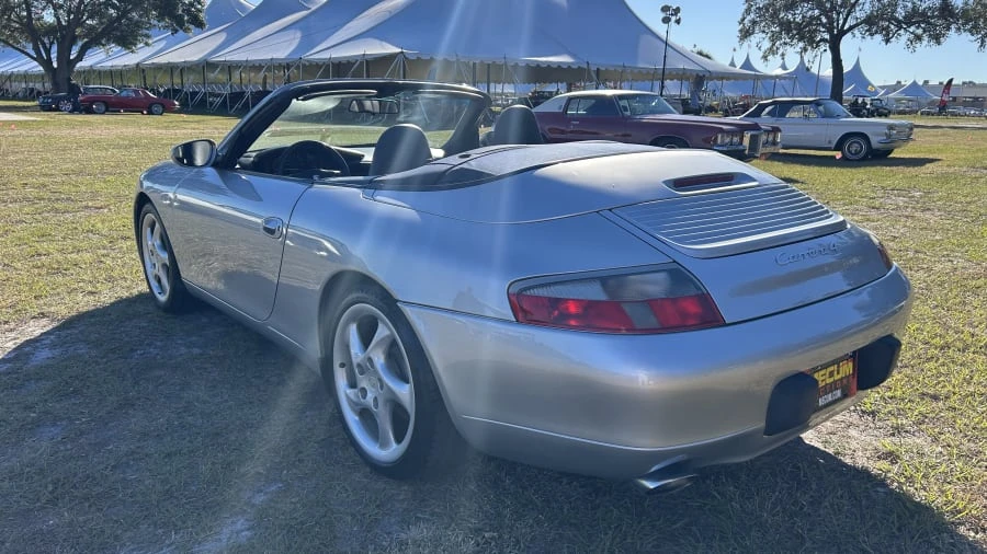 2001 Porsche 996 Carrera 4 - Image 3 of 16