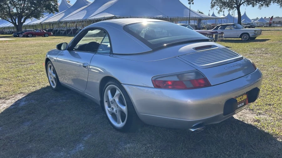 2001 Porsche 996 Carrera 4 - Image 6 of 16