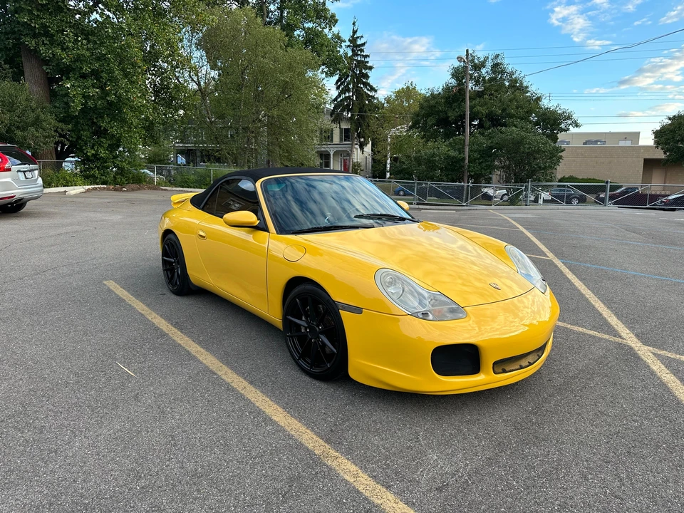 2001 Porsche 996 Carrera 4 - Image 29 of 31