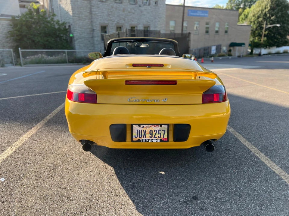 2001 Porsche 996 Carrera 4 - Image 13 of 31