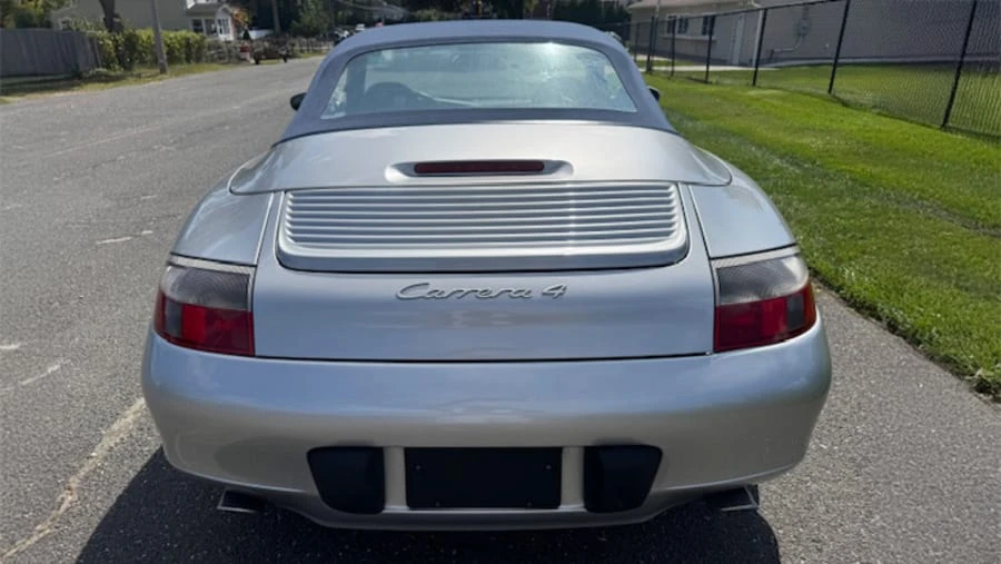 2001 Porsche 996 Carrera 4 - Image 8 of 26