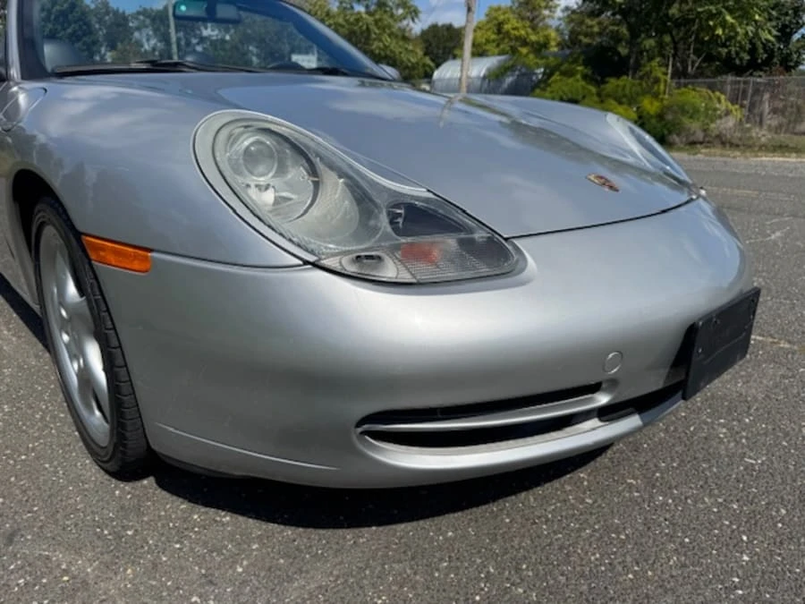 2001 Porsche 996 Carrera 4 - Image 9 of 26