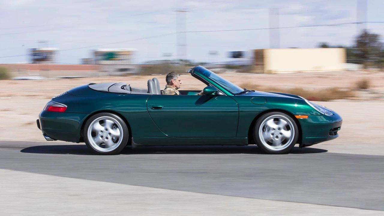 2001 Porsche 996 Carrera 4 - Image 2 of 31