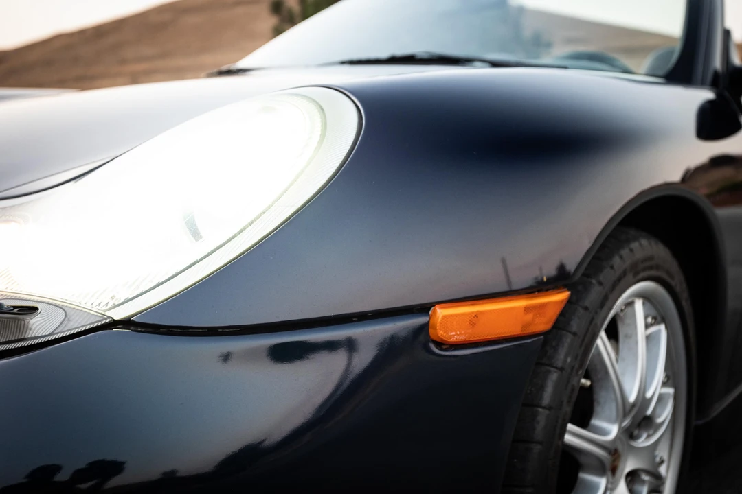 2001 Porsche 996 Carrera - Image 26 of 31