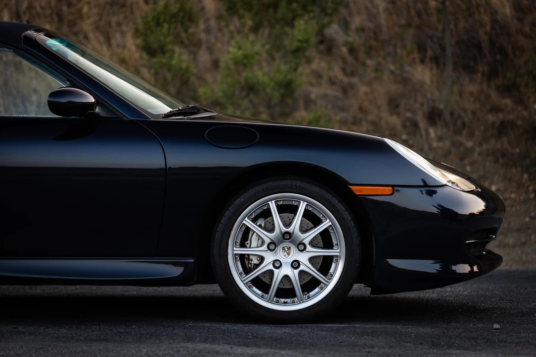 2001 Porsche 996 Carrera - Image 22 of 31