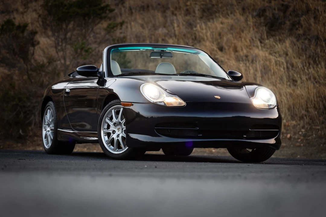 2001 Porsche 996 Carrera - Image 16 of 31