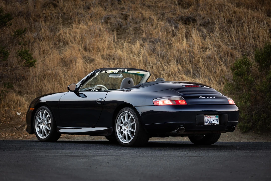 2001 Porsche 996 Carrera - Image 9 of 31