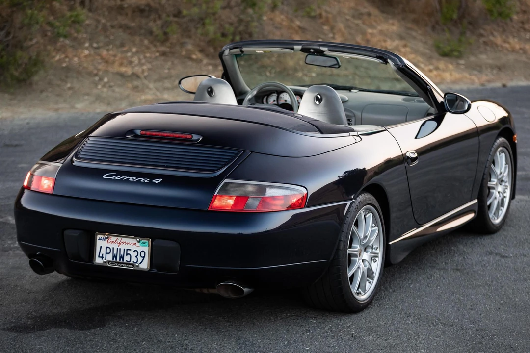 2001 Porsche 996 Carrera - Image 4 of 31