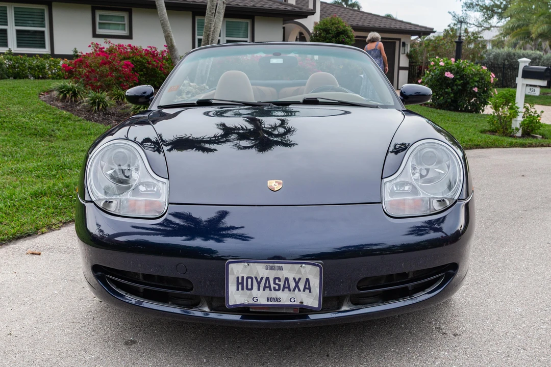 2001 Porsche 996 Carrera 4 - Image 6 of 31