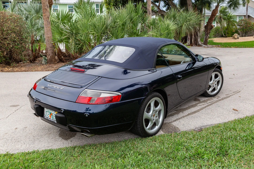 2001 Porsche 996 Carrera 4 - Image 15 of 31