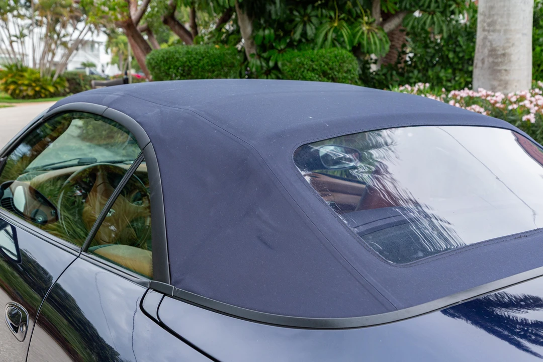 2001 Porsche 996 Carrera 4 - Image 23 of 31