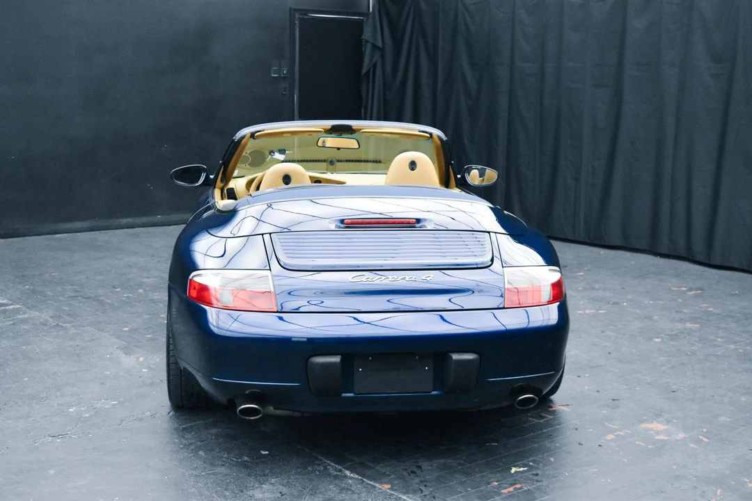 2001 Porsche 996 Carrera 4 - Image 21 of 31